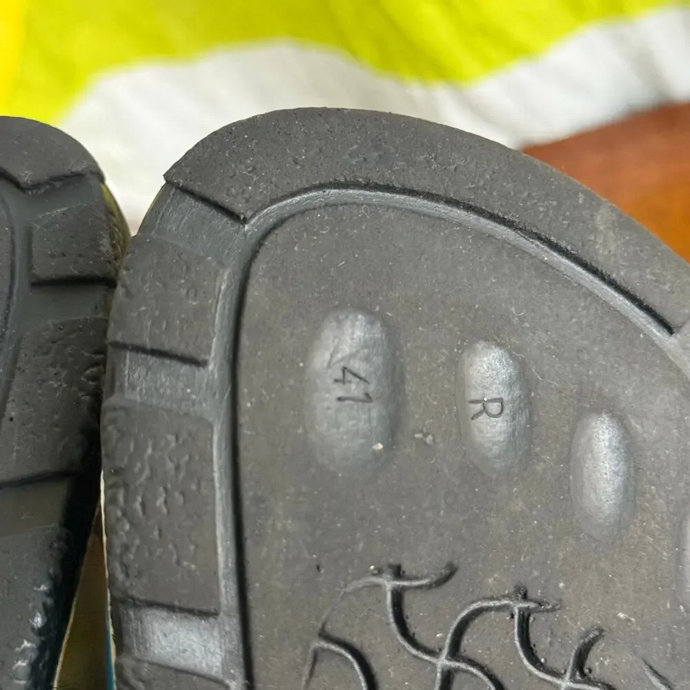 Birki's by Birkenstock Y2K Hawaii Tiki Sandals Colorful Buckle Women Size 41 R - Picture 10 of 12